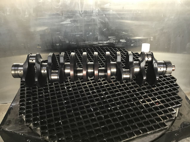 Liebherr Crankshaft D926 - Crankshaft: picture 3 Liebherr Crankshaft D926 - Crankshaft: picture 3