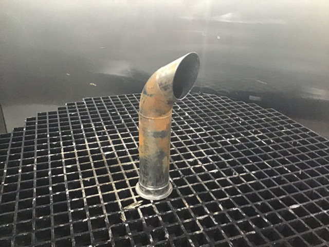 Liebherr End Pipe - Exhaust pipe: picture 1 Liebherr End Pipe - Exhaust pipe: picture 1