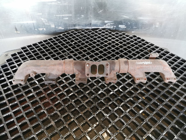 Liebherr Exhaust Pipe - Exhaust pipe: picture 5 Liebherr Exhaust Pipe - Exhaust pipe: picture 5