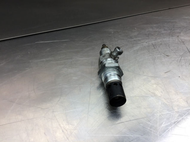 Liebherr Flame Glow Plug - Fuel pump: picture 4 Liebherr Flame Glow Plug - Fuel pump: picture 4