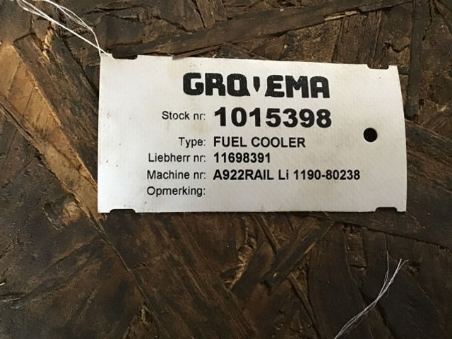 Liebherr Fuel cooler - Oil cooler: picture 1 Liebherr Fuel cooler - Oil cooler: picture 1