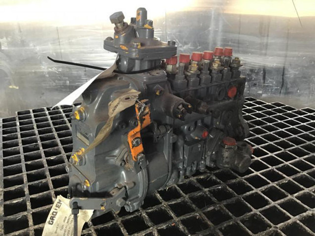 Liebherr Injection pump - Fuel pump: picture 2 Liebherr Injection pump - Fuel pump: picture 2