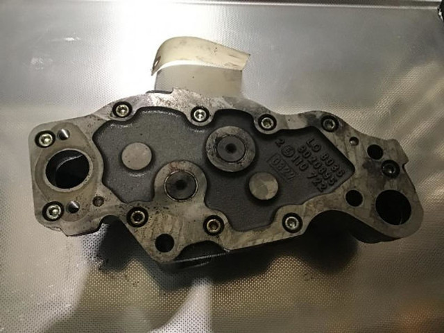 Liebherr Oil Pump - Oil pump: picture 2 Liebherr Oil Pump - Oil pump: picture 2