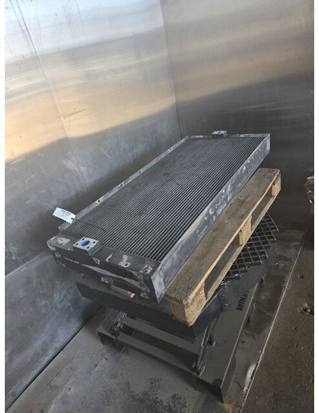Liebherr Oilcooler - Oil cooler: picture 2 Liebherr Oilcooler - Oil cooler: picture 2