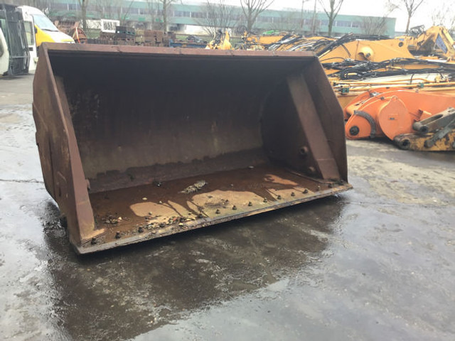 Liebherr Shovelbak Ulrich 84730 Type HY L550-456 - Bucket: picture 2 Liebherr Shovelbak Ulrich 84730 Type HY L550-456 - Bucket: picture 2