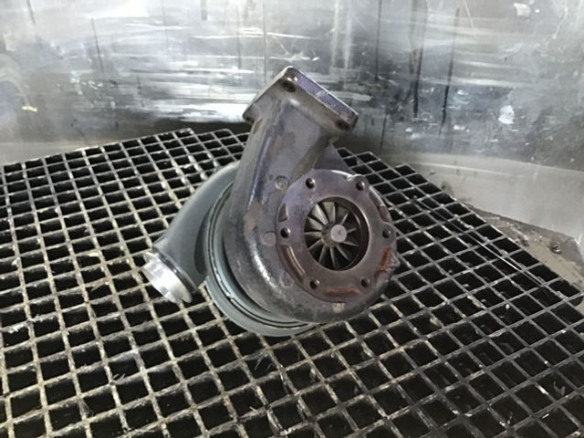 Liebherr Turbo Charger - Turbo: picture 2 Liebherr Turbo Charger - Turbo: picture 2