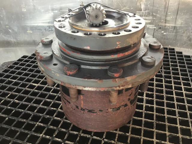 ZF Final Drive - Suspension: picture 2 ZF Final Drive - Suspension: picture 2