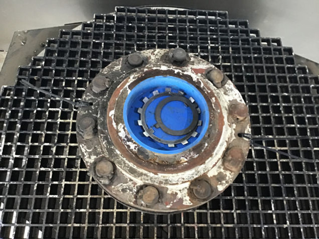 ZF Final Drive - Suspension: picture 4 ZF Final Drive - Suspension: picture 4