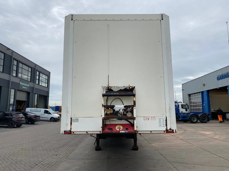 Krone SD 27 / Closed Box / Mercedes + Disc - Closed box semi-trailer: picture 5 Krone SD 27 / Closed Box / Mercedes + Disc - Closed box semi-trailer: picture 5
