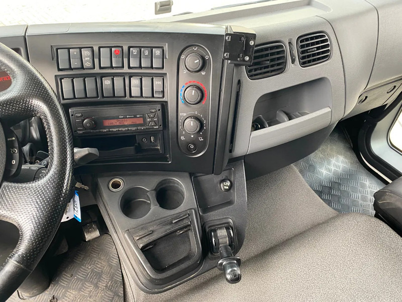 Box truck Renault D16.280 / Closed Box / Automatic / Euro 6: picture 8 Box truck Renault D16.280 / Closed Box / Automatic / Euro 6: picture 8