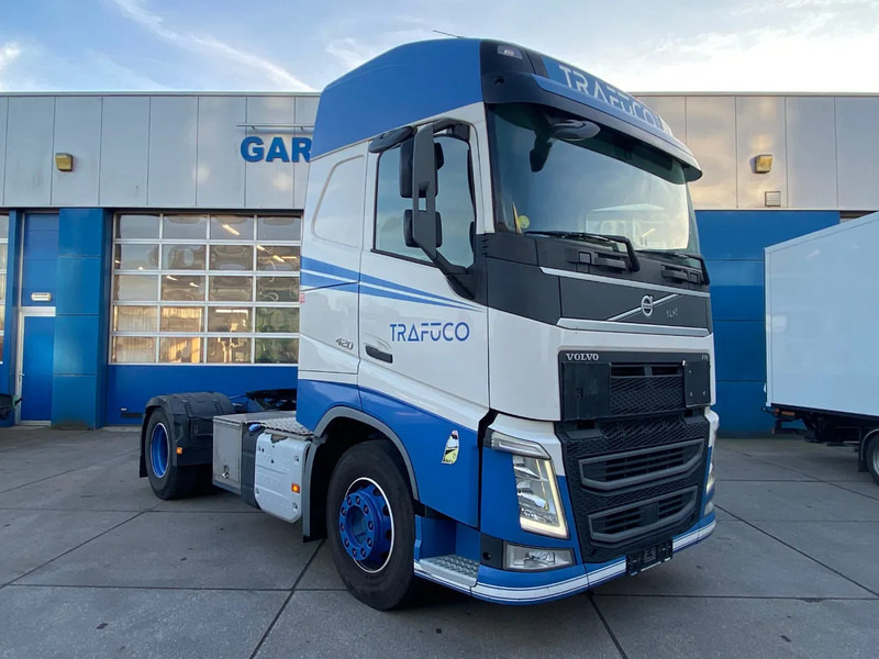Volvo FH 13.420 Globetrotter / ADR + PTO / Stand Airco - Tractor unit: picture 3 Volvo FH 13.420 Globetrotter / ADR + PTO / Stand Airco - Tractor unit: picture 3