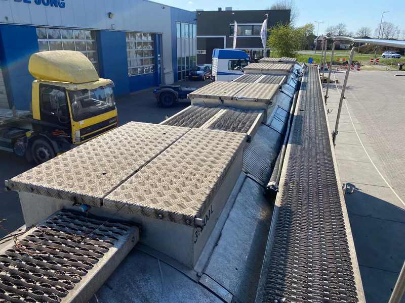 Tank semi-trailer Van Hool Tank / Inox / 31200 LT / SAF: picture 6