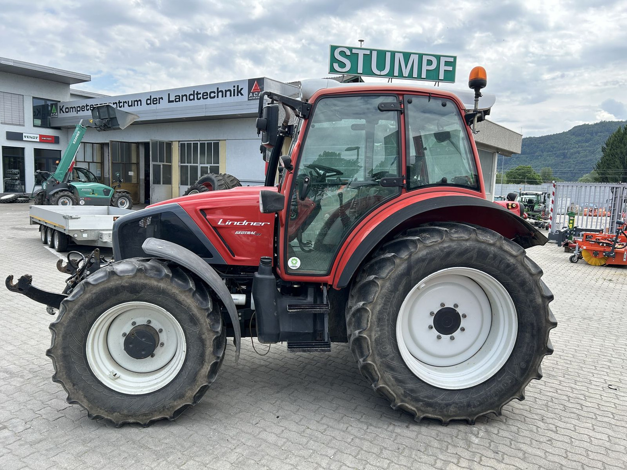 Lindner Geotrac 94 - Farm tractor: picture 5 Lindner Geotrac 94 - Farm tractor: picture 5