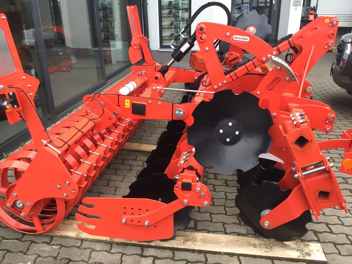Maschio Veloce 30 - Disc harrow: picture 3 Maschio Veloce 30 - Disc harrow: picture 3