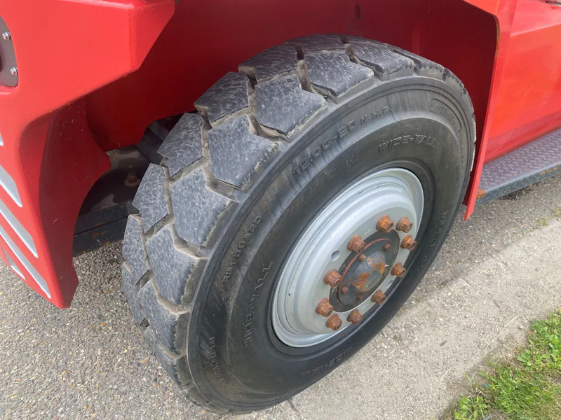 Diesel forklift Kalmar DCG 160-12: picture 10