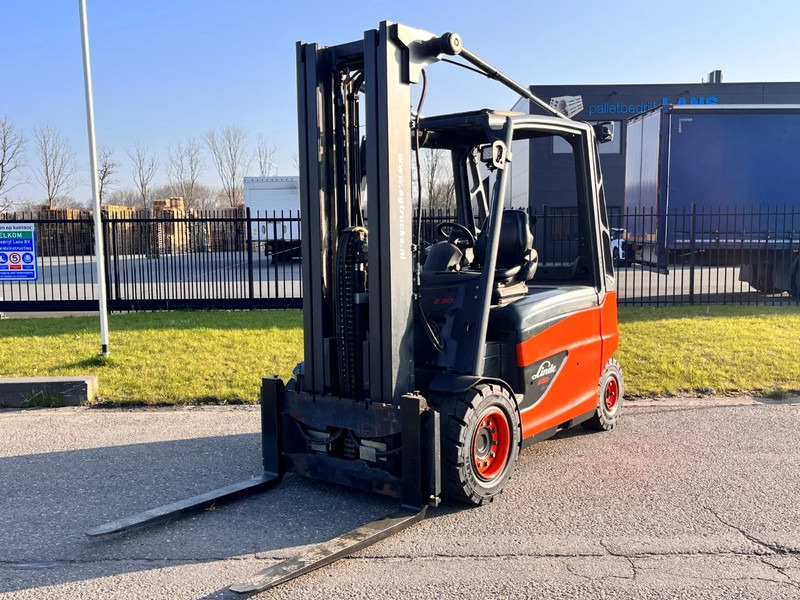 Linde E50HL-01 - Electric forklift: picture 3 Linde E50HL-01 - Electric forklift: picture 3