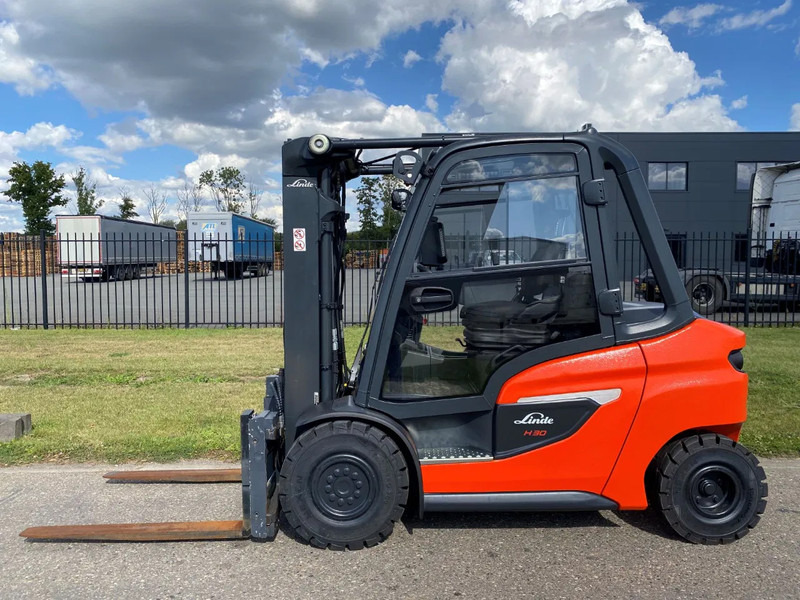 Linde H30D-01 - Diesel forklift: picture 4 Linde H30D-01 - Diesel forklift: picture 4