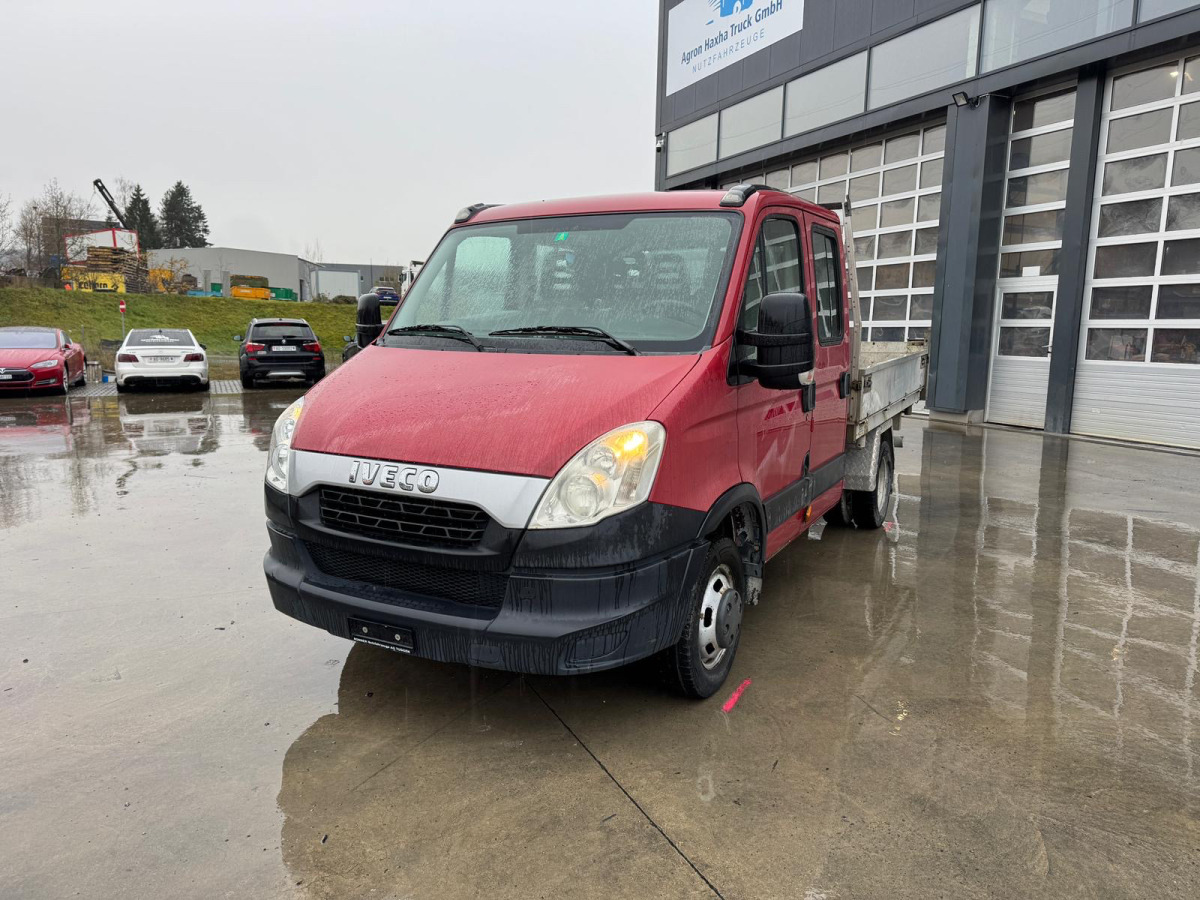 IVECO 35C15 Daily 4x2 - Tipper van, Combi van: picture 2 IVECO 35C15 Daily 4x2 - Tipper van, Combi van: picture 2