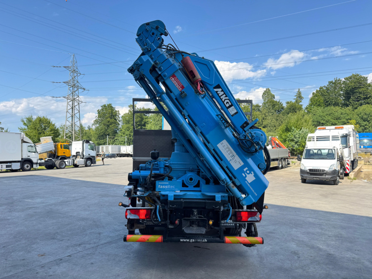 Crane truck MAN TGA 26.440 MKG 230.6: picture 6 Crane truck MAN TGA 26.440 MKG 230.6: picture 6