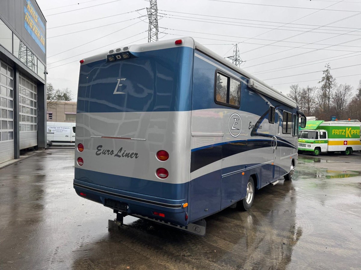 Marke Workhorse Custom Euroliner 6.5 V8 Diesel - Integrated motorhome: picture 5 Marke Workhorse Custom Euroliner 6.5 V8 Diesel - Integrated motorhome: picture 5