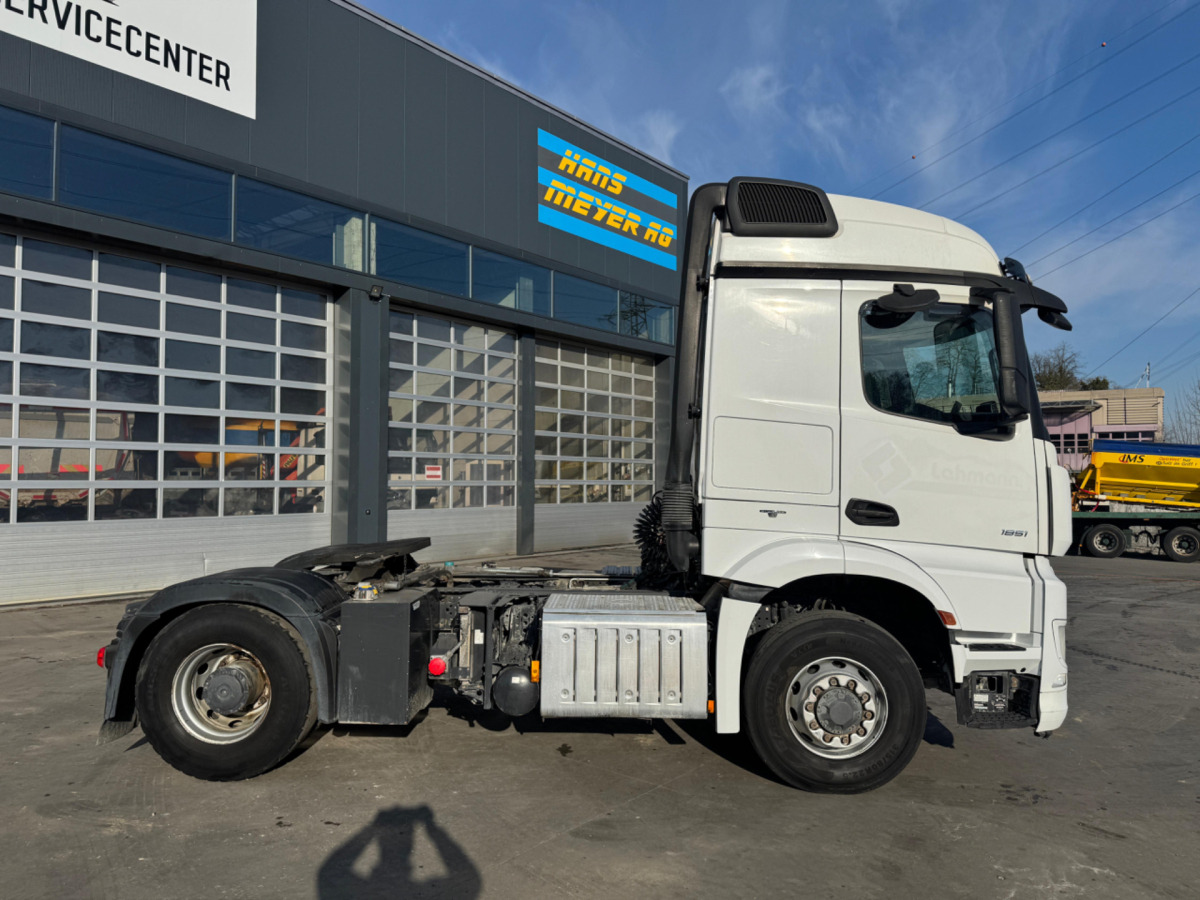 MERCEDES Arocs 1851 4x4H Kipphydraulik - Tractor unit: picture 3 MERCEDES Arocs 1851 4x4H Kipphydraulik - Tractor unit: picture 3
