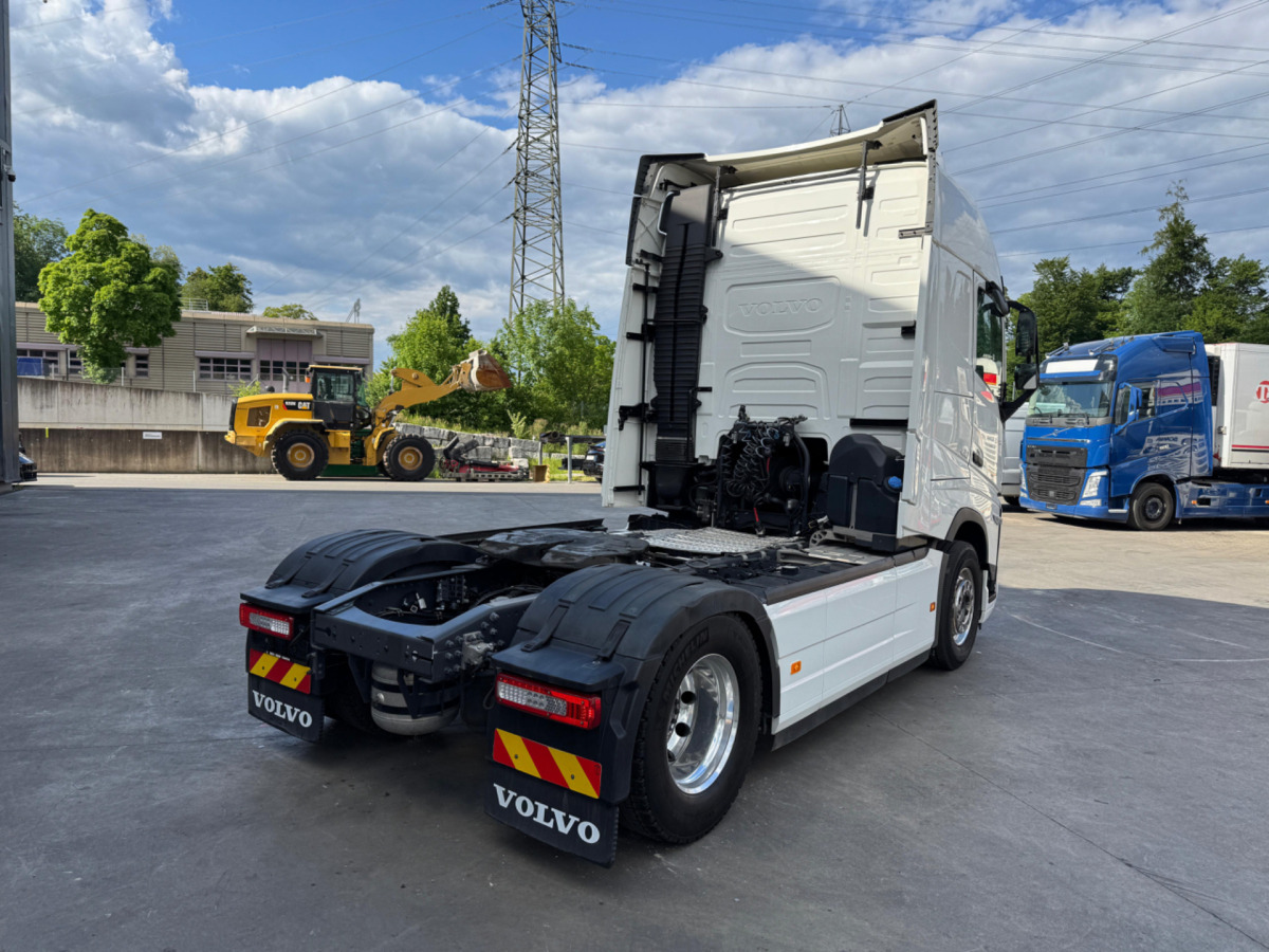 VOLVO FH-460 4x2 C5273 - Tractor unit: picture 4 VOLVO FH-460 4x2 C5273 - Tractor unit: picture 4