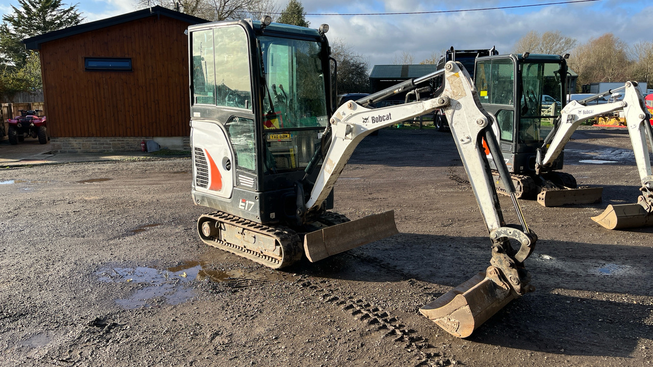 BOBCAT E17 - Mini excavator: picture 1 BOBCAT E17 - Mini excavator: picture 1