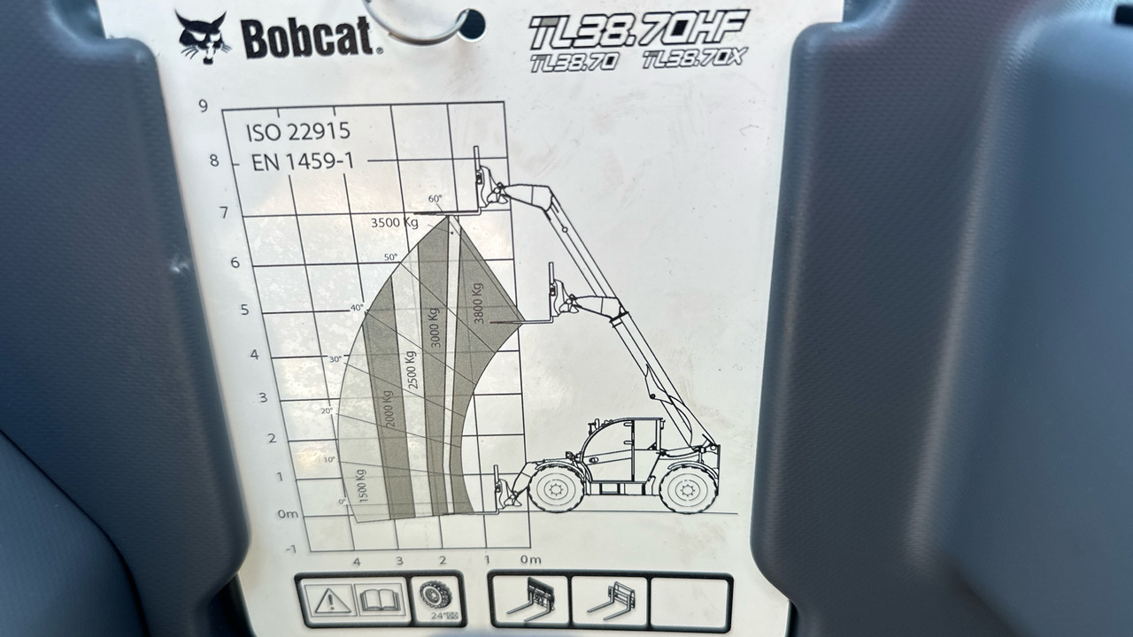 Telescopic handler BOBCAT TL 38.70: picture 12