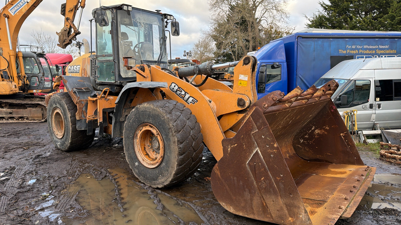 CASE 821F - Wheel loader: picture 1 CASE 821F - Wheel loader: picture 1