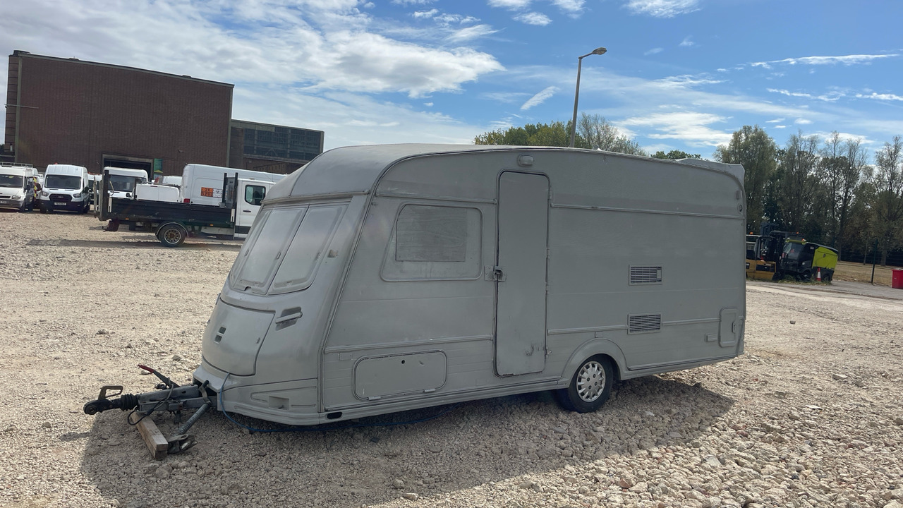 CATERING CARAVAN - Construction equipment: picture 1 CATERING CARAVAN - Construction equipment: picture 1