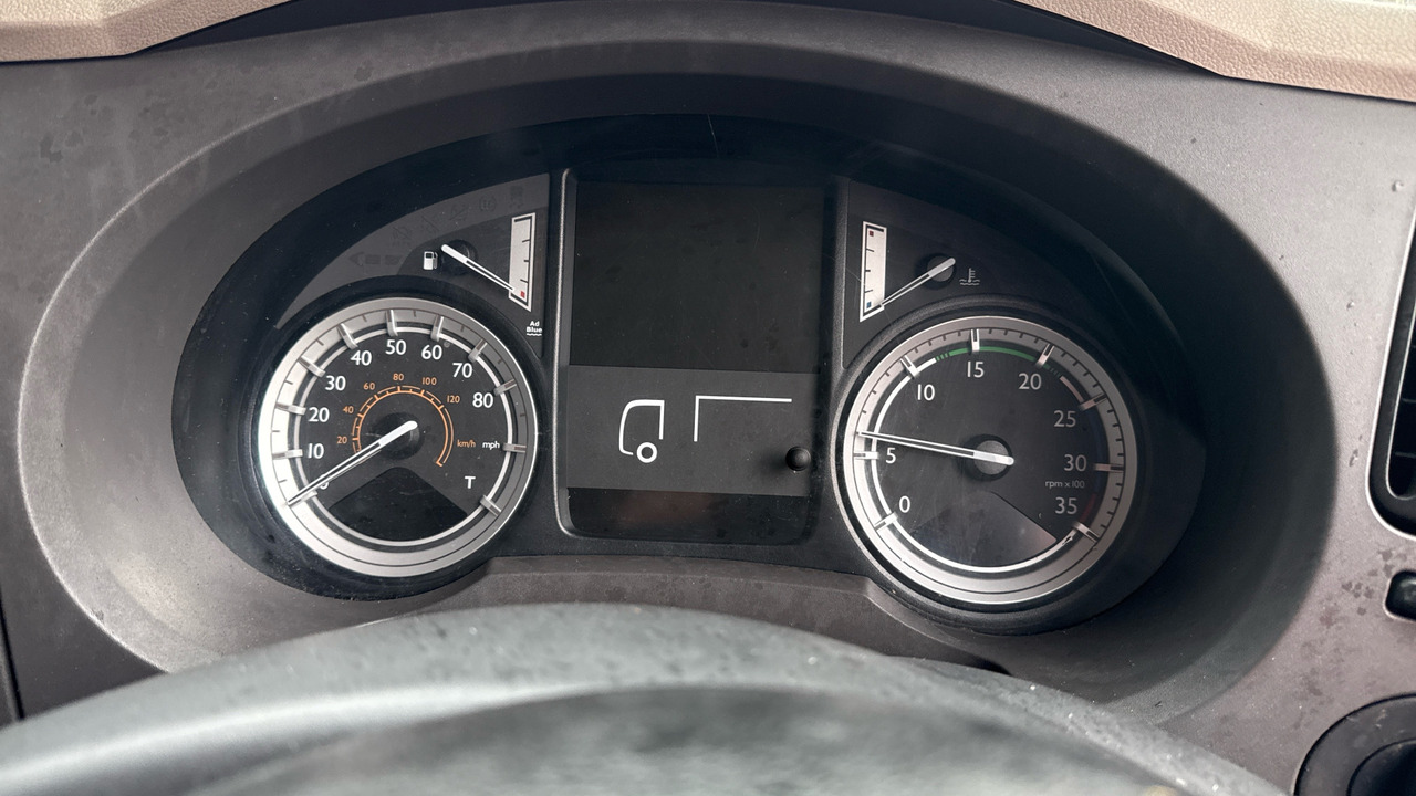 DAF LF 220 - Box truck: picture 5 DAF LF 220 - Box truck: picture 5