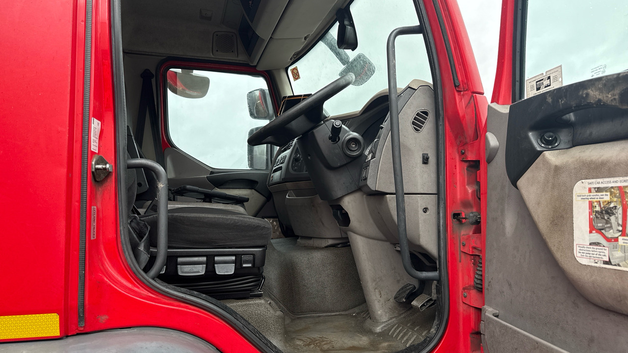 DAF LF 220 - Box truck: picture 4 DAF LF 220 - Box truck: picture 4