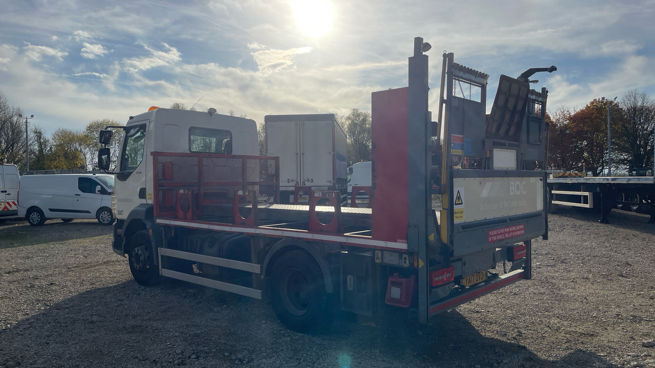 DAF LF 230 - Dropside/ Flatbed truck: picture 3 DAF LF 230 - Dropside/ Flatbed truck: picture 3