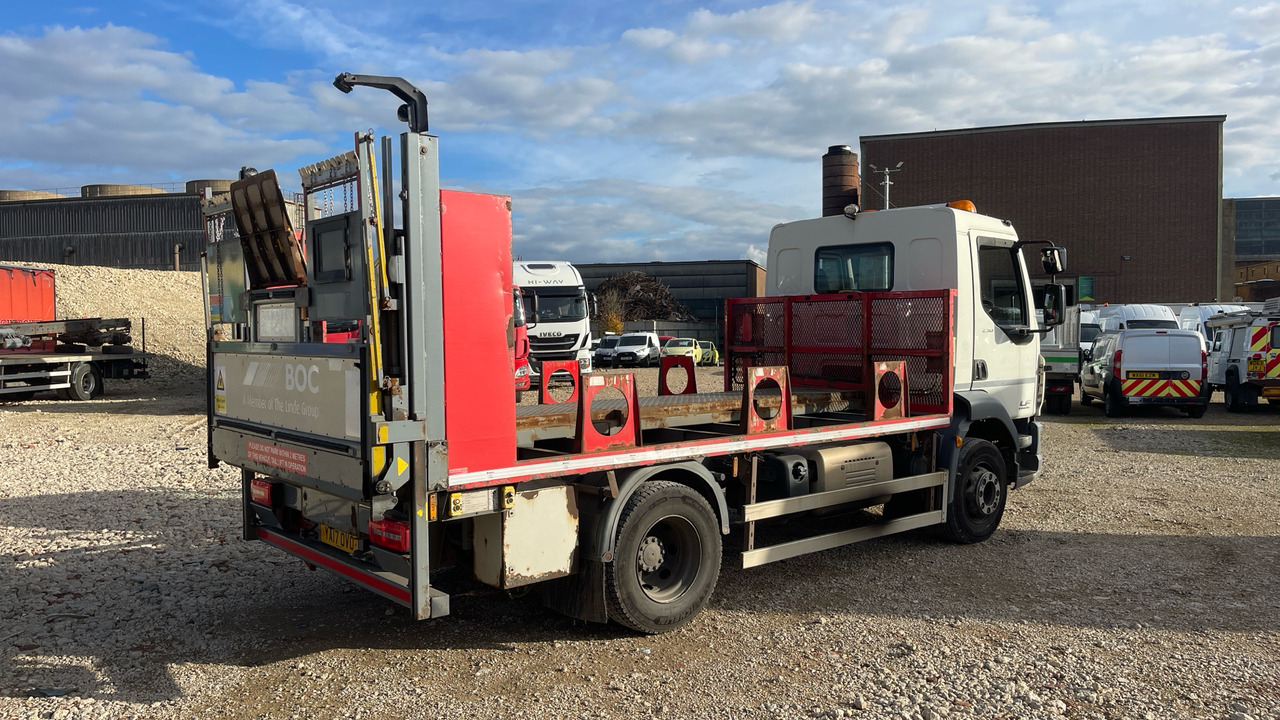 DAF LF 230 - Dropside/ Flatbed truck: picture 4 DAF LF 230 - Dropside/ Flatbed truck: picture 4