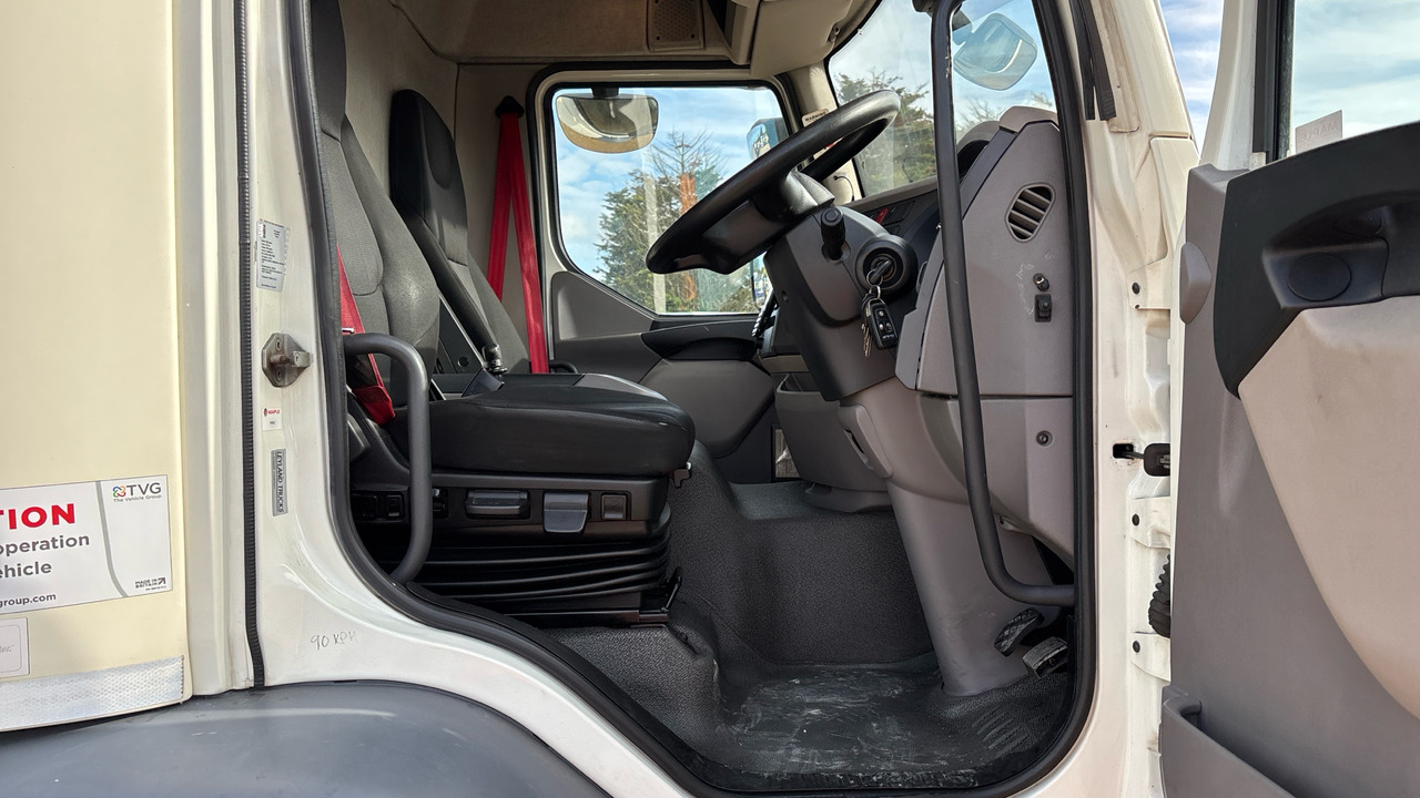 DAF LF 230 - Box truck: picture 5 DAF LF 230 - Box truck: picture 5