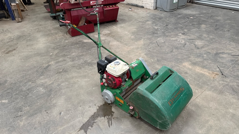DENNIS FT510 PEDESTRIAN CYLINDER MOWER NO BLADE UNIT, GRASS BOX - Garden mower: picture 2 DENNIS FT510 PEDESTRIAN CYLINDER MOWER NO BLADE UNIT, GRASS BOX - Garden mower: picture 2