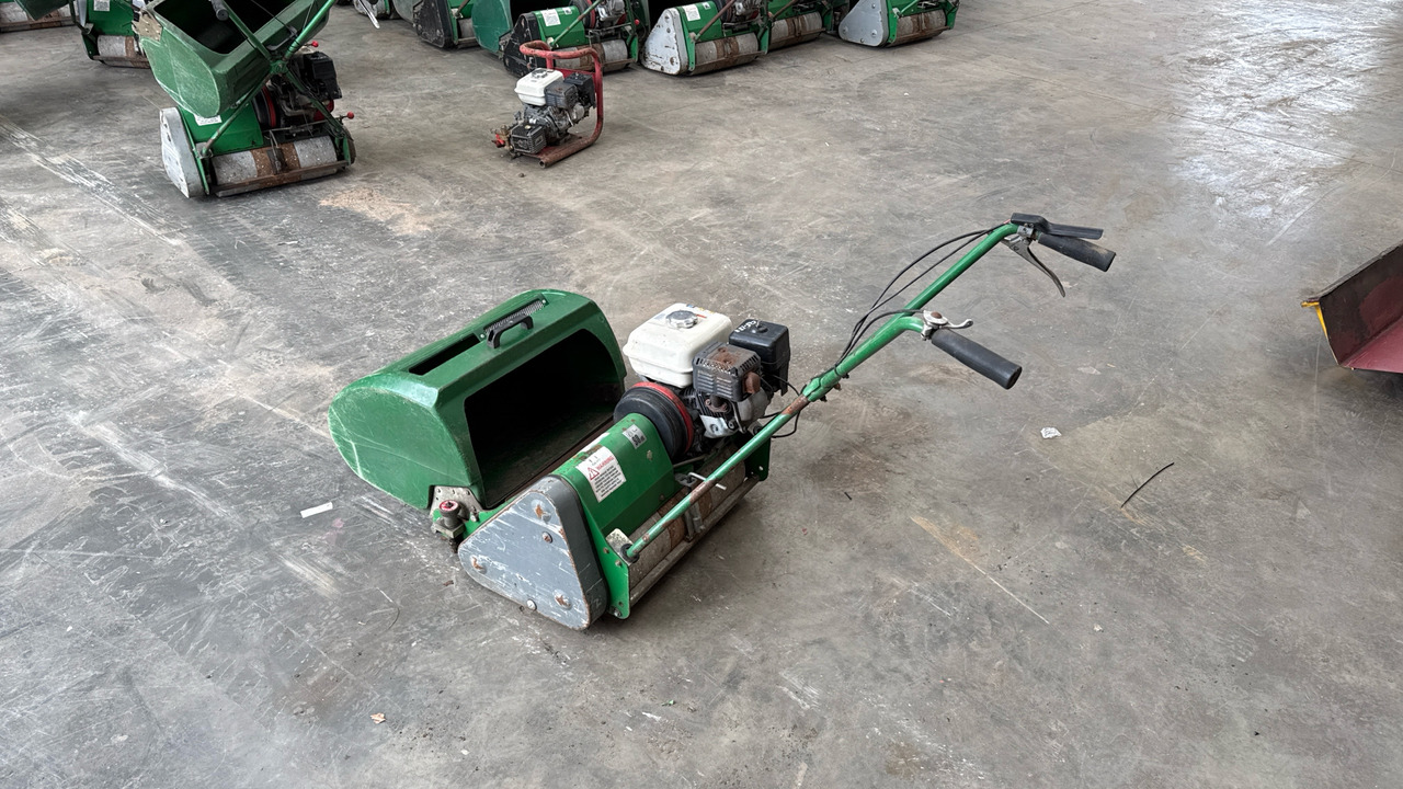 DENNIS FT510 PEDESTRIAN CYLINDER MOWER WITH 9K UNIT AND GRASS BOX - Garden mower: picture 3 DENNIS FT510 PEDESTRIAN CYLINDER MOWER WITH 9K UNIT AND GRASS BOX - Garden mower: picture 3