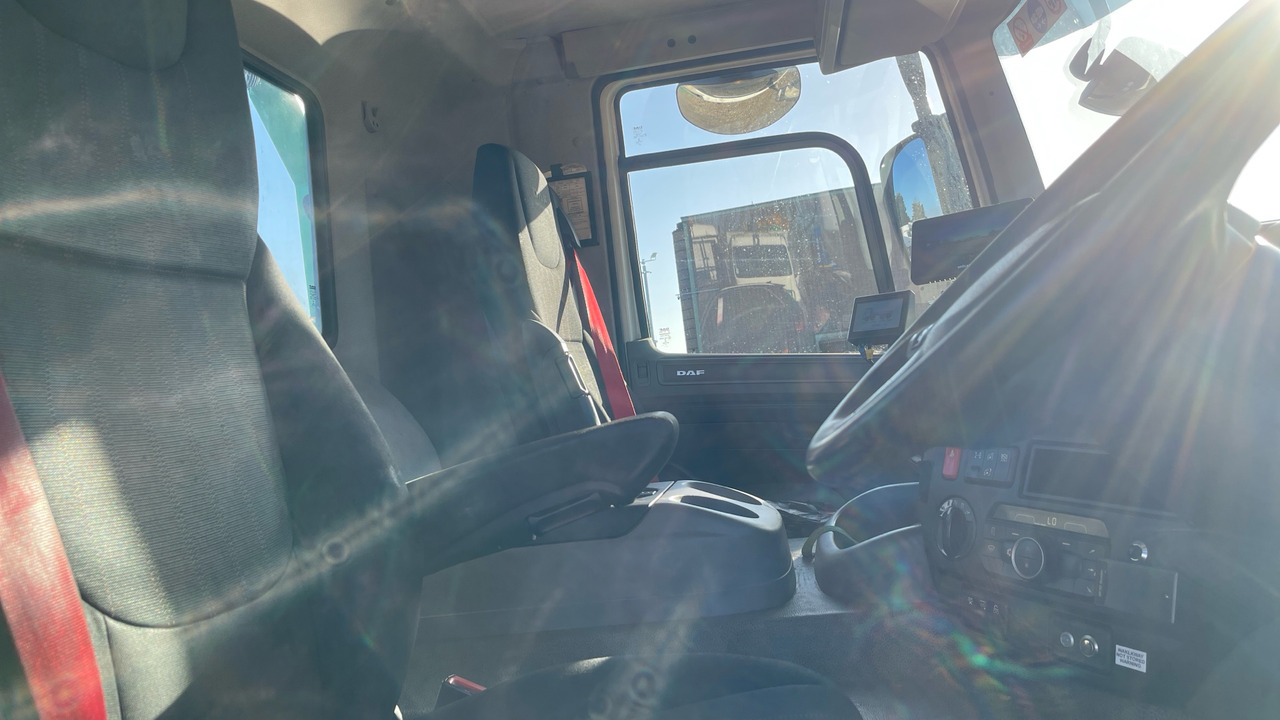 Daf CF 410 - Tow truck: picture 5 Daf CF 410 - Tow truck: picture 5