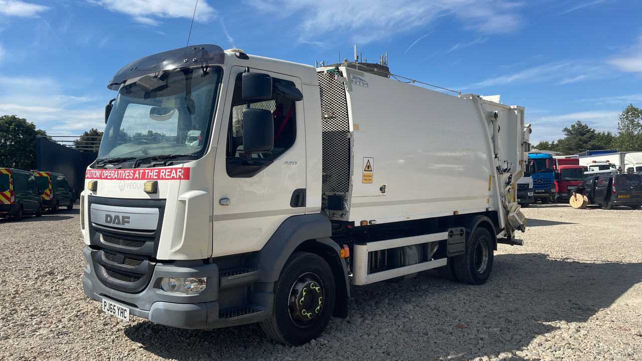 Daf LF 220 - Garbage truck: picture 2 Daf LF 220 - Garbage truck: picture 2