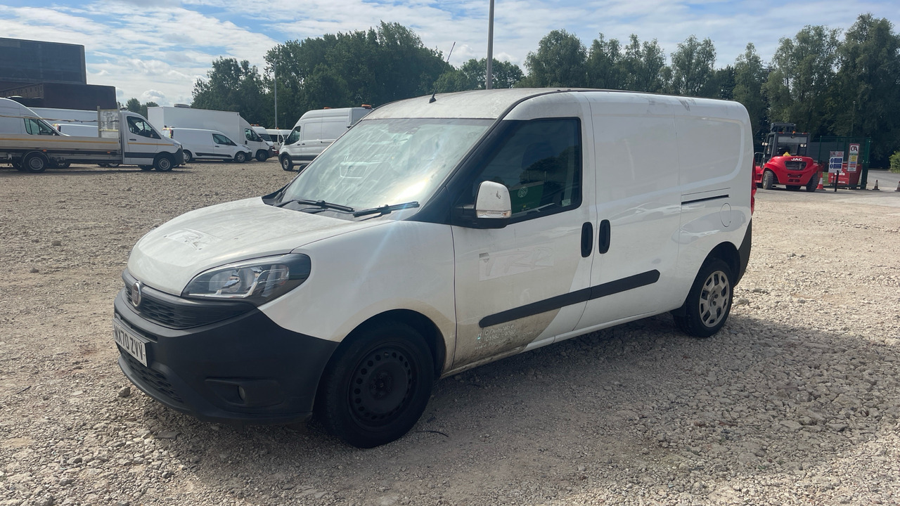 FIAT DOBLO 1.6 Multijet 16V 105PS - Small van: picture 2 FIAT DOBLO 1.6 Multijet 16V 105PS - Small van: picture 2
