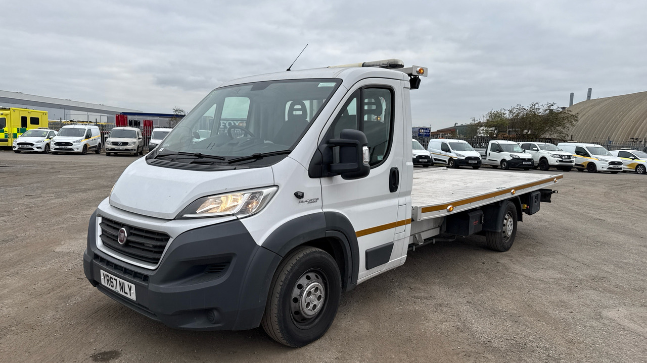 FIAT DUCATO 35 2.3 Multijet  30PS - Autotransporter truck: picture 2 FIAT DUCATO 35 2.3 Multijet  30PS - Autotransporter truck: picture 2