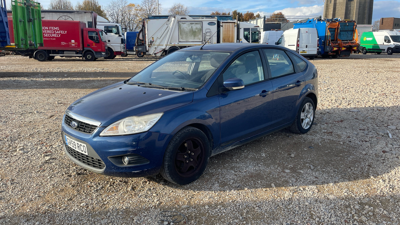 FORD FOCUS 1.6 TDCI - Hatchback: picture 2 FORD FOCUS 1.6 TDCI - Hatchback: picture 2