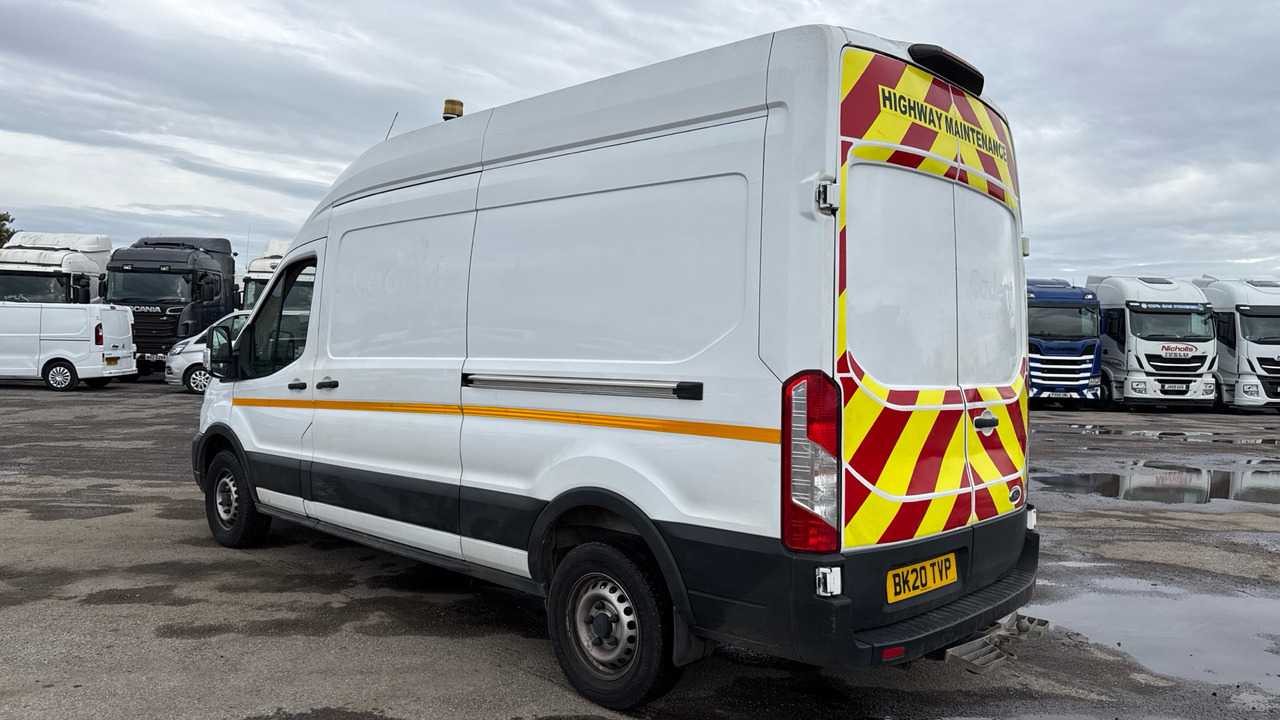 FORD TRANSIT 350 2.0 EcoBlue 130ps - Panel van: picture 3 FORD TRANSIT 350 2.0 EcoBlue 130ps - Panel van: picture 3