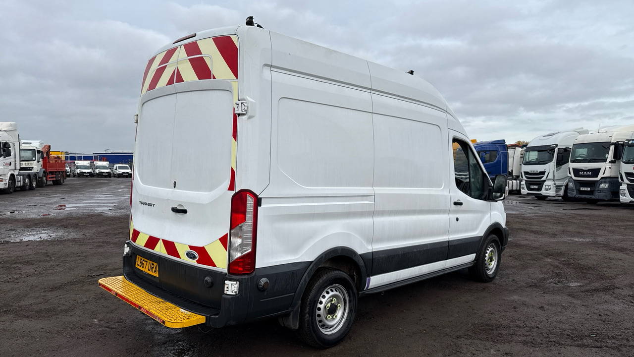 FORD TRANSIT 350 2.0 TDCI 130PS - Panel van: picture 4 FORD TRANSIT 350 2.0 TDCI 130PS - Panel van: picture 4