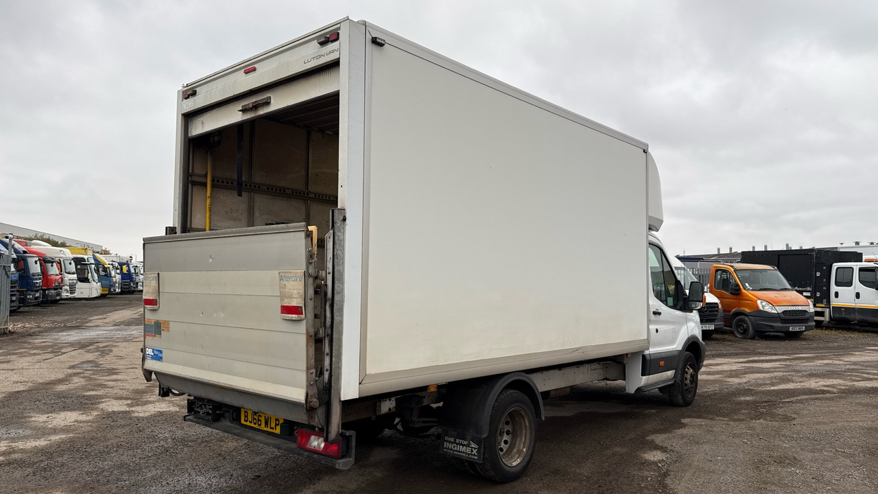 FORD TRANSIT 350 2.2 TDCi 125ps - Box van: picture 5 FORD TRANSIT 350 2.2 TDCi 125ps - Box van: picture 5