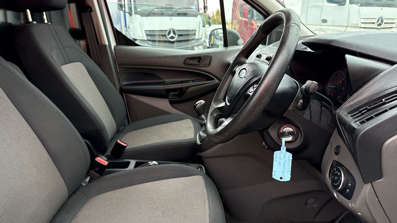 FORD TRANSIT CONNECT 200 1.5 EcoBlue 75ps - Small van: picture 5 FORD TRANSIT CONNECT 200 1.5 EcoBlue 75ps - Small van: picture 5