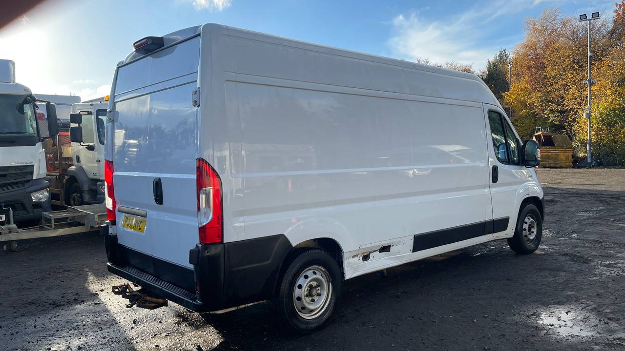 Fiat Ducato 35 2.2 Multijet 140 PS - Panel van: picture 4 Fiat Ducato 35 2.2 Multijet 140 PS - Panel van: picture 4