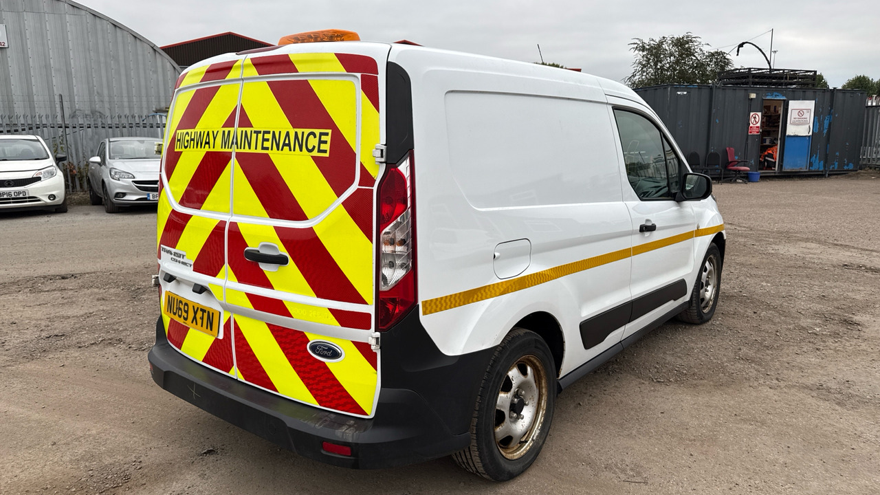 Ford Transit Connect 200 1.5 EcoBlue 75ps - Small van: picture 4 Ford Transit Connect 200 1.5 EcoBlue 75ps - Small van: picture 4