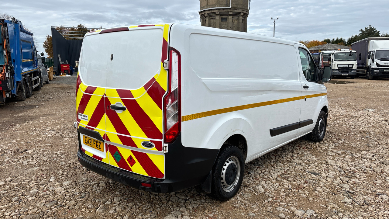 Ford Transit Custom 300 2.0 ECOBLUE 105PS - Small van: picture 4 Ford Transit Custom 300 2.0 ECOBLUE 105PS - Small van: picture 4