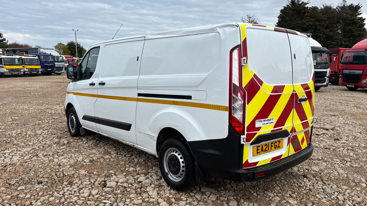 Ford Transit Custom 300 2.0 ECOBLUE 105PS - Small van: picture 3 Ford Transit Custom 300 2.0 ECOBLUE 105PS - Small van: picture 3